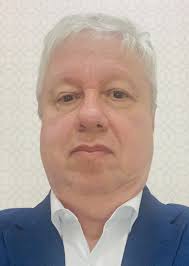 Professor » Ricardo Silveira Martins » Faculdade de Ciências Econômicas »  Departamento de Ciências Administrativas » Somos UFMG