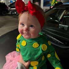 🍓🍌🍉🥝🍏🦖🐙