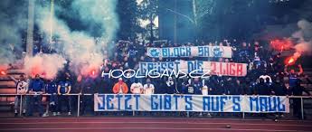 Der fc hansa rostock hat den aufstieg in die 2. Geklauter Gabelstapler Brennender Stand Aufraumaktion Faszination Fankurve