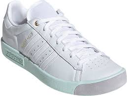 In 1979, forest hills were more exclusively tennis shoes, only stocked in tennis shops around the uk, but wade smith managed to persuade adidas to send 10 pairs to his top man concession in liverpool. Adidas Originals Forest Hills Sneaker Flotter Sneaker Von Adidas Originals Online Kaufen Otto
