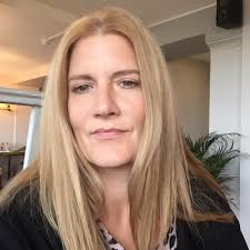 My Parrot is causing my husband to cough! Could someone please let me know  the best air purifier for Parrot dander..!! Thank you ☺️