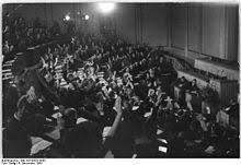 Zwischenzeitlich war es als haus der volkskammer auch sitz der volkskammer der ddr. Langenbeck Virchow Haus Wikipedia