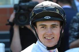 Six from six in perfect day for Dylan Dunn