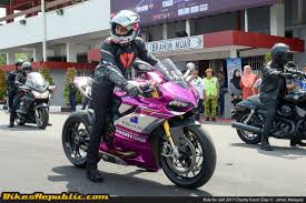 Kemangkatan tunku laksamana johor, almarhum tunku abdul jalil terus menjadi perbualan pengguna media sosial. Ride For Jalil Riders Roar Through Johor To Raise Cancer Awareness Bikesrepublic