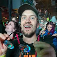 Haley Vining and Matt Pelletier's Wedding Website