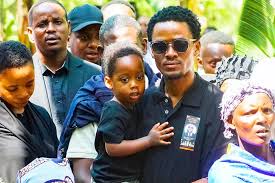 Sehemu ya matukio ya rafiki zako wa #Cloudsmediagroup ambao wameungana na  familia ya @Kenedytheremedy katika kupumzisha baba yake mzazi Dkt Frank Orio  ambaye alifariki dunia September 24, 2024 Jijini Arusha alikokuwa akipatiwa