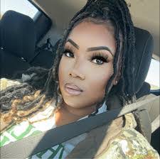 Shantae Smith's Instagram, Twitter & Facebook