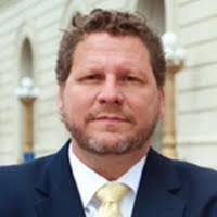 Kristie Karl's Instagram, Twitter & Facebook