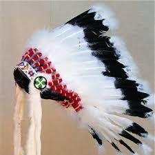 There are also many traditional native american names for cradleboards, including the cree and ojibwe word tikinagan, the hopi word taapu, and the apache word ts'aal. Native American Clothing American Indian Moccasins Nativeamericanvault Com