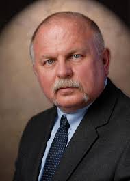 Burlington County Prosecutor's Office Detective Sgt. Dave Kohler speaks  recently to a group of Rowan University computer science students in  Glassboro. Detective Sgt. Kohler, who runs the BCPO's High-Tech Crimes  Unit, was