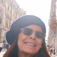 10+ perfiles de «Virginia Bray»