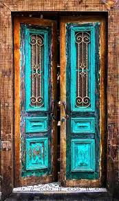 Don't like the traditional square ones. Pin By La Patrulla Kim On Door Rustic Doors Vintage Doors Unique Doors