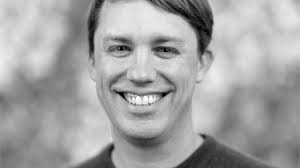 Dave Amos Delivers First Hyde Lecture of the Spring Semester