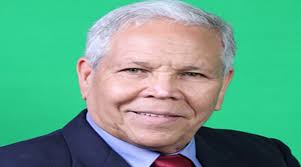 El señor Rolando Robles pretende dañar mi reputación y honra