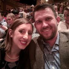 Avery Lawrence (@averysailing)