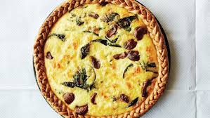 Caramelized Garlic Spinach And Cheddar Tart Receta Recetas De Cocina Comida Desayunos Con Huevo