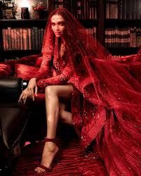 Deepika Padukone And Ranveer Singh S Fabulous Wedding Celebrations Deepika Padukone Style Indian Celebrities Reception Gown