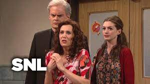 Kristen wiig shows up seven minutes into the movie knocked up, an assassin in a junior executive's suit, meeting with the television production assistant played by katherine heigl, who their boss has decided is ready to go on the air. Penelope Thanksgiving Snl Youtube
