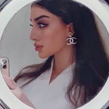 marta bowen (@martiiiiiii)