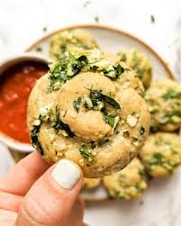 Easy Healthy Garlic Knots Gluten Free Dairy Free Liz Moody
