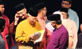 Asal usul melayu induknya di benua sunda. Najib Lancar Buku Asal Usul Melayu Malaysiakini