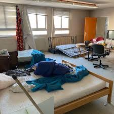 Debarras Camion Nettoyage Videmaison Https Www Debarrasdeaaz Fr En 2020 Maison Appartement Perpignan