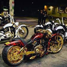 Pin By Kenney Talley On Bikes Harley Davidson Harley Cool Motorcycles