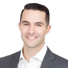 Lili Swanson's Instagram, Twitter & Facebook