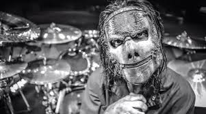 Drummer jordison established slipknot with percussionist shawn crahan and bassist paul gray in 1995. Slipknot Drummer Jay Weinberg Had A Lot To Prove Replacing Joey Jordison