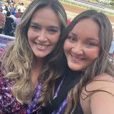 Danielle Heath's Instagram, Twitter & Facebook