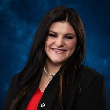 Elba Navarro's Instagram, Twitter & Facebook