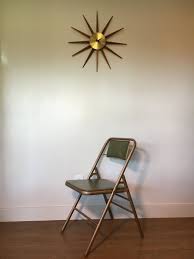 Samsonite folding chair als partysavvy pittsburgh pa. Vintage Folding Chair Mid Century Modern By Samsonite 1950s Mid Century Modern Chair Mid Century Chair Folding Chair