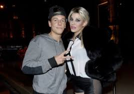 En el día de ayer, minutos antes de que comience una nueva gala del cantando 2020, alex caniggia recibió una notificación judicial en la productora laflia; Los Hermanos Caniggia Sorprendieron Con Un Gesto Nunca Antes Visto En Jujuy Que Pasa Salta
