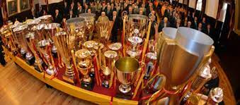 Süper kupa maçi beşi̇ktaş i̇le g.saray arasinda galatasaray, türkiye kupası'nı kazanarak, tff süper kupa'da beşiktaş'ın rakibi oldu. Genel Kupa Tablosu Galatasaray Org