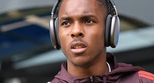 Tel plötsligt borta från truppen: "Mycket att tänka på"