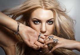 Sisse Marie feat. Yes-R: 'Till The Sun Comes Up'