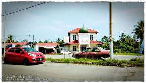Lot 38, jalan baru , wakaf bharu, kampung kedemit, 16210 wakaf bharu, kelantan, מלזיה. Kedai Dobi Layan Diri 24 Jam De Salju Laundry