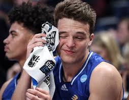 Mark Patton: Veteran Guard Cole Anderson Gives UCSB Basketball Real Staying  Power