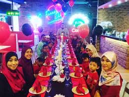Cyberjaya is a pioneer tech hub that lies 30 minutes away from kuala lumpur. Family Gathering Company Private Funtion Picture Of Farrell S Diner Cyberjaya Tripadvisor
