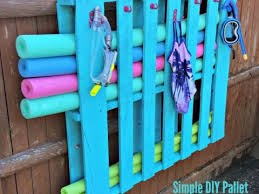 Before we get started, there are two things i have to tell you. Simple Diy Pallet Pool Storage Juggling Act Mama