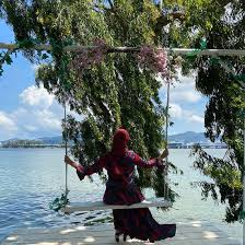 Lepas., terus dan kesudahannya diapun laksana kelelahan. Good Place To Candid N Foto Taking Nice View N Deco Picture Of Jerejak Rainforest Resort Restaurant Penang Island Tripadvisor