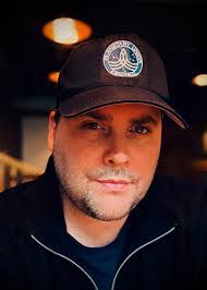 Cassie Wadsworth's Instagram, Twitter & Facebook