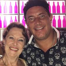 Fernando Del Rincon added a new...