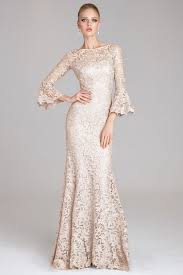 Pin By Mega Puspa Ayuditha On Abito Cherj Per Promessa Eterna Nel Giardi Di Merl In 2020 Gowns Beautiful Dresses Lace Dress