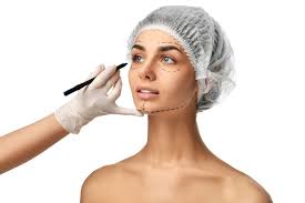 ‫ما هي مجالات تخصص التجميل؟ | أكاديمية Challenge‬‎