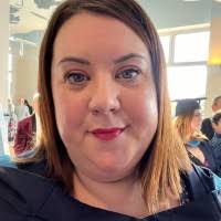 Robyn Lyons Email & Phone Number