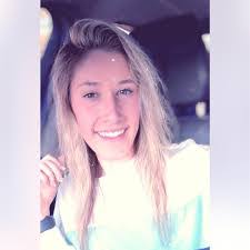 Allie Halverson's Instagram, Twitter & Facebook