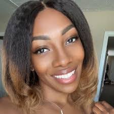 Donna Nagle's Instagram, Twitter & Facebook