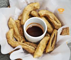 #keropoklekor #keropoklekormaggi #keropokmaggiviral #lekor #maggikariassalamualaikum.kita masih lagi dalam situasi pkp (perintah kawalan pergerakan) untuk k. Keropok Lekor Mokcik Food Street Food Best Street Food