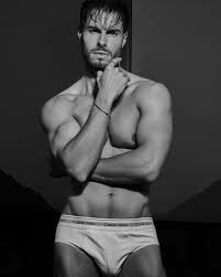 Kevin Guastella (8) @kevin_guastella_